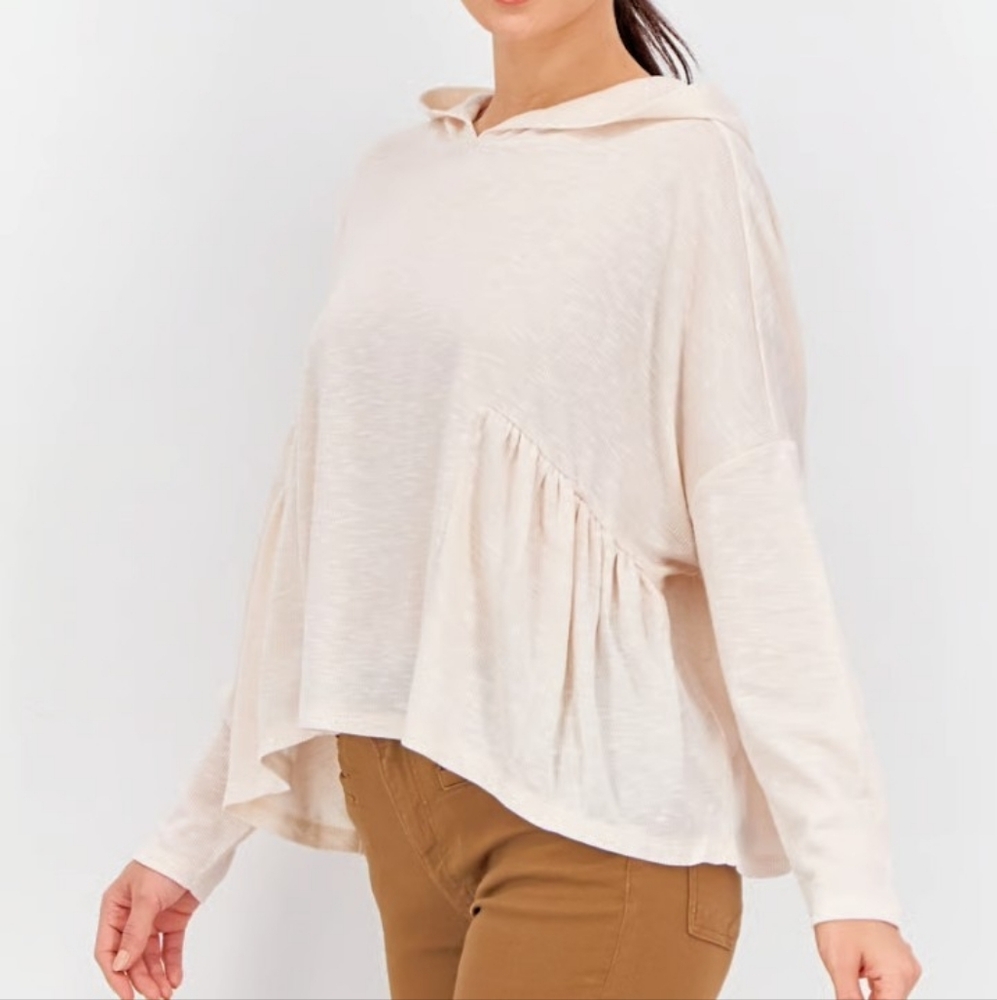 89th & Madison Oversized Peplum Hoodie Ivory Medium